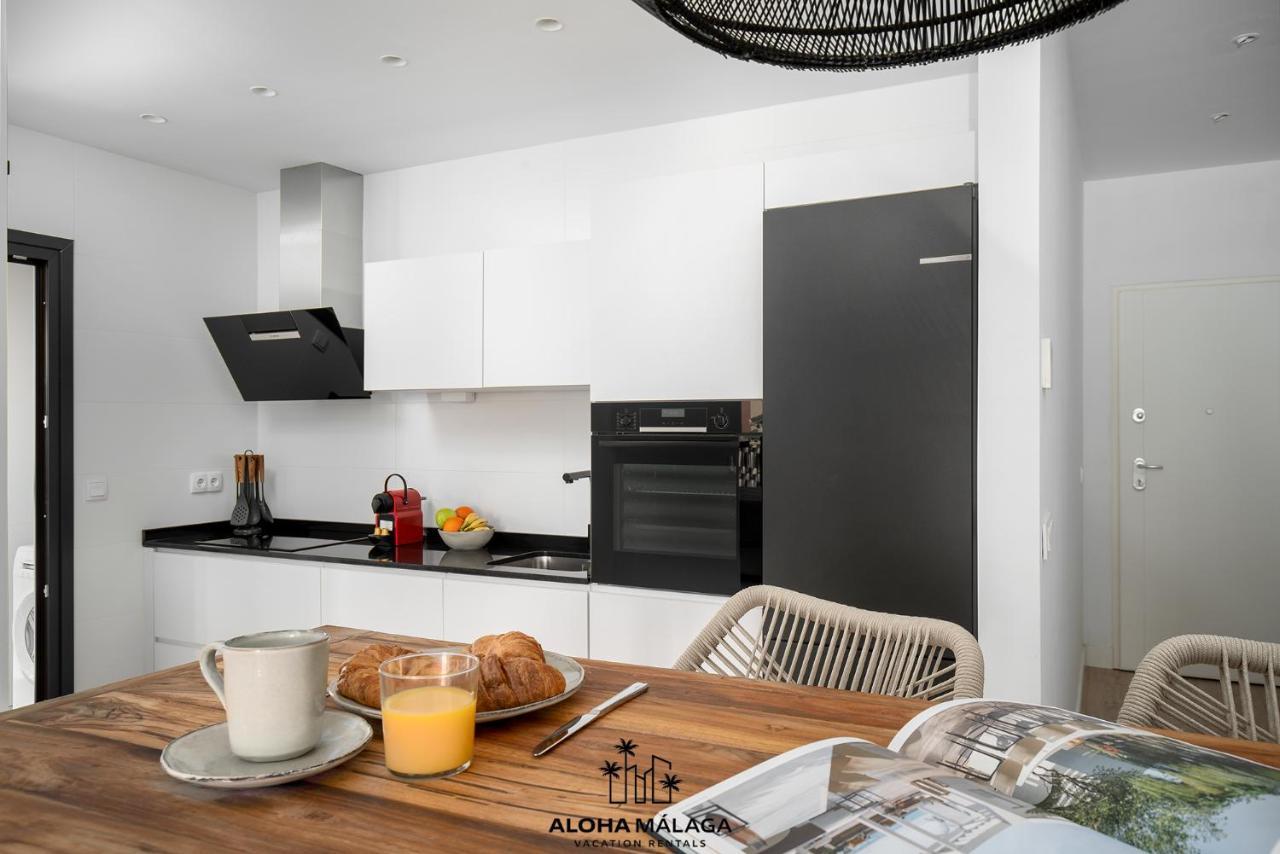 Ferienwohnung Luxury Duplex With Pool And Padel Court In Town Málaga Exterior foto