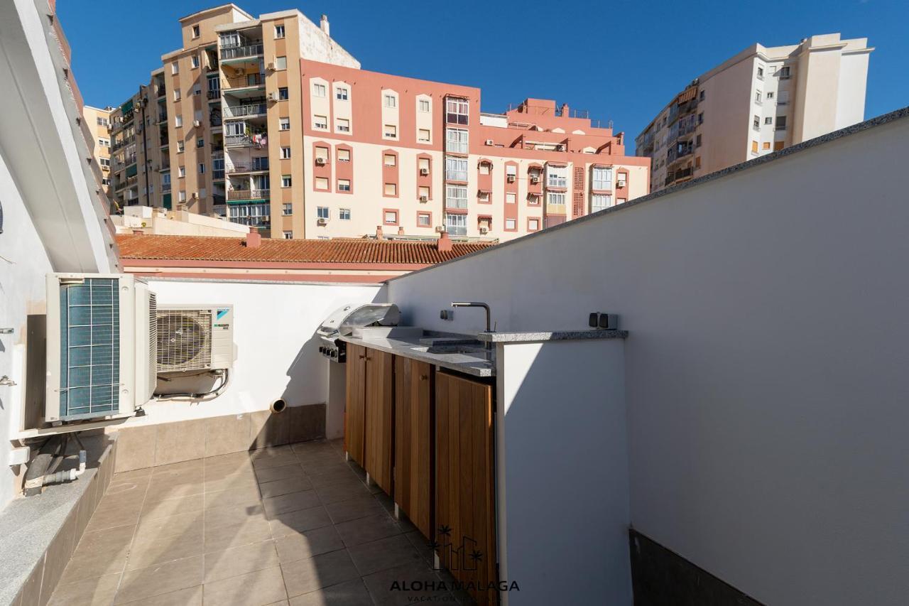 Ferienwohnung Luxury Duplex With Pool And Padel Court In Town Málaga Exterior foto