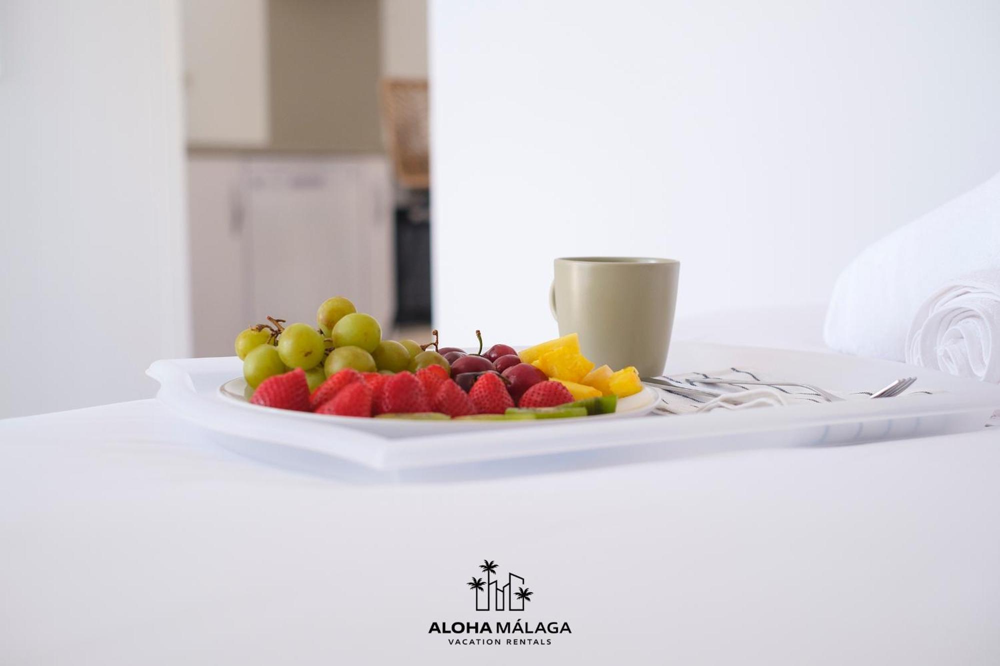 Ferienwohnung Luxury Duplex With Pool And Padel Court In Town Málaga Exterior foto